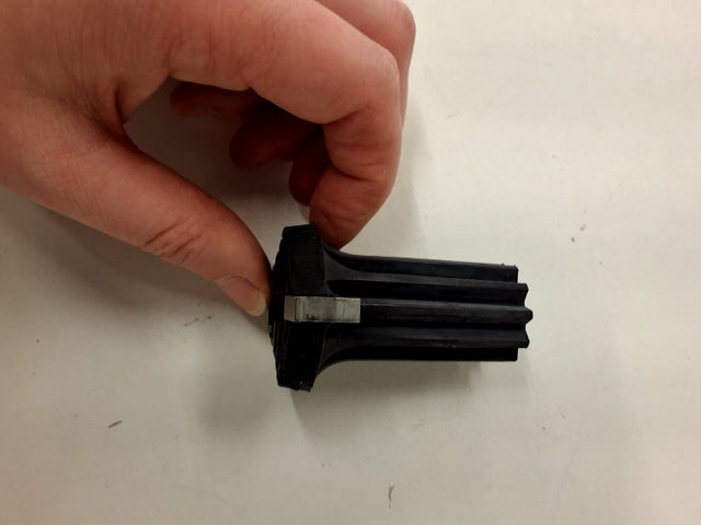 Ingrid Dupsko til krykker og stokke